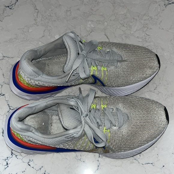 Nike react infinity run flyknit - Picture 2 of 9